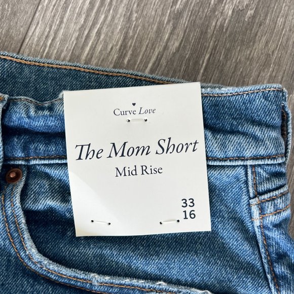 Abercrombie & Fitch - Curve Love Mid Rise Mom Shorts - Size 33 - NWT - Picture 4 of 4